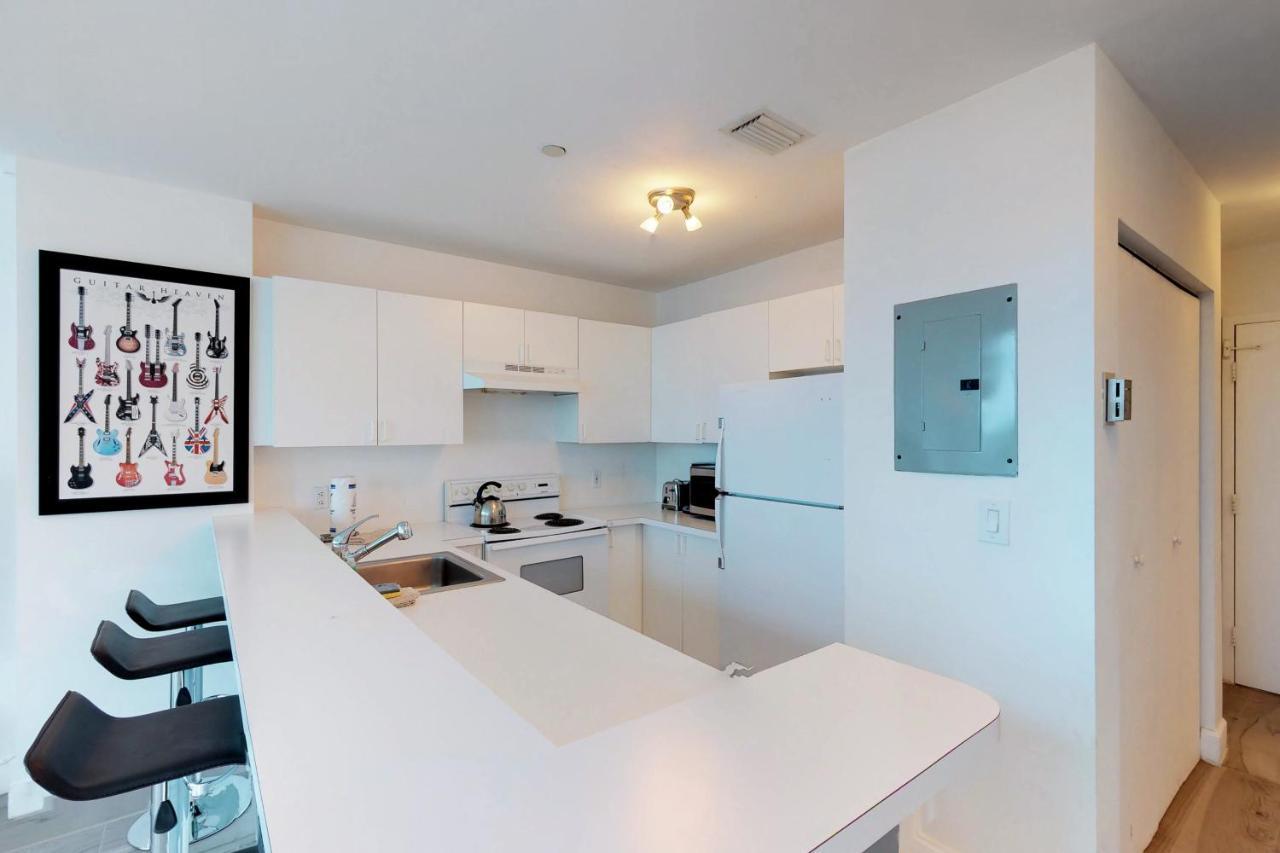 Castle Beach: Rumba Suite Miami Beach Ngoại thất bức ảnh