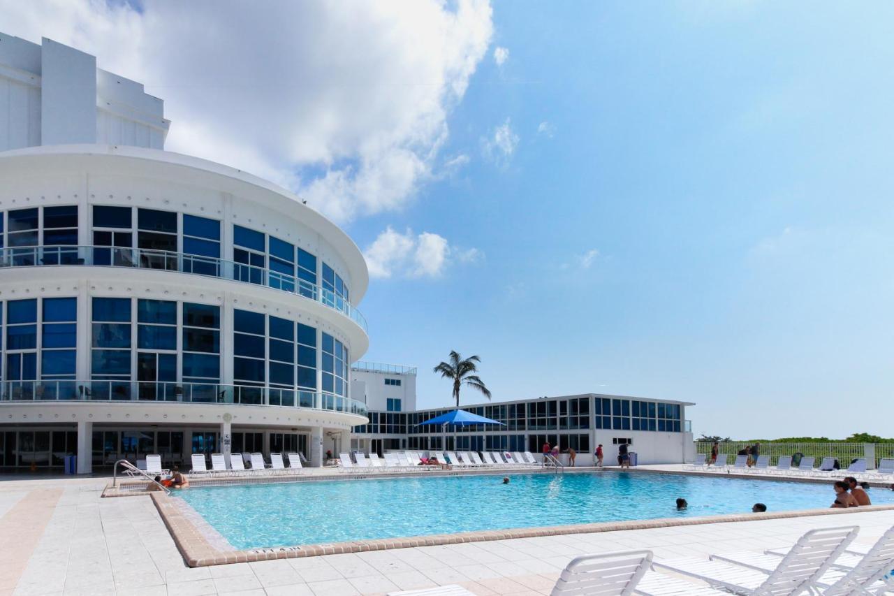 Castle Beach: Rumba Suite Miami Beach Ngoại thất bức ảnh
